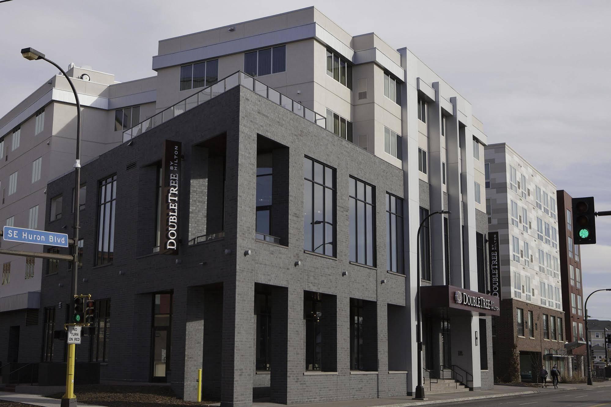 Hilton Garden Inn Minneapolis - University Area Exterior foto